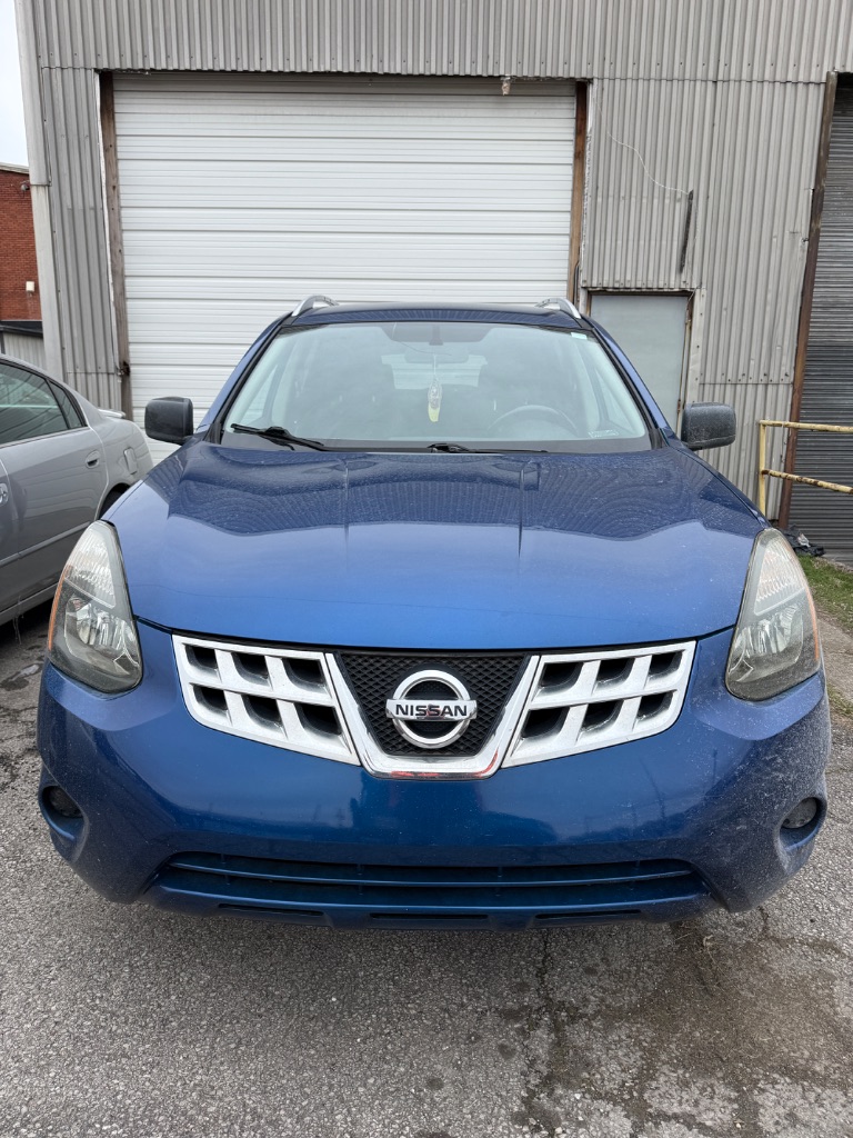 2011 Nissan Rogue SV AWD's photo