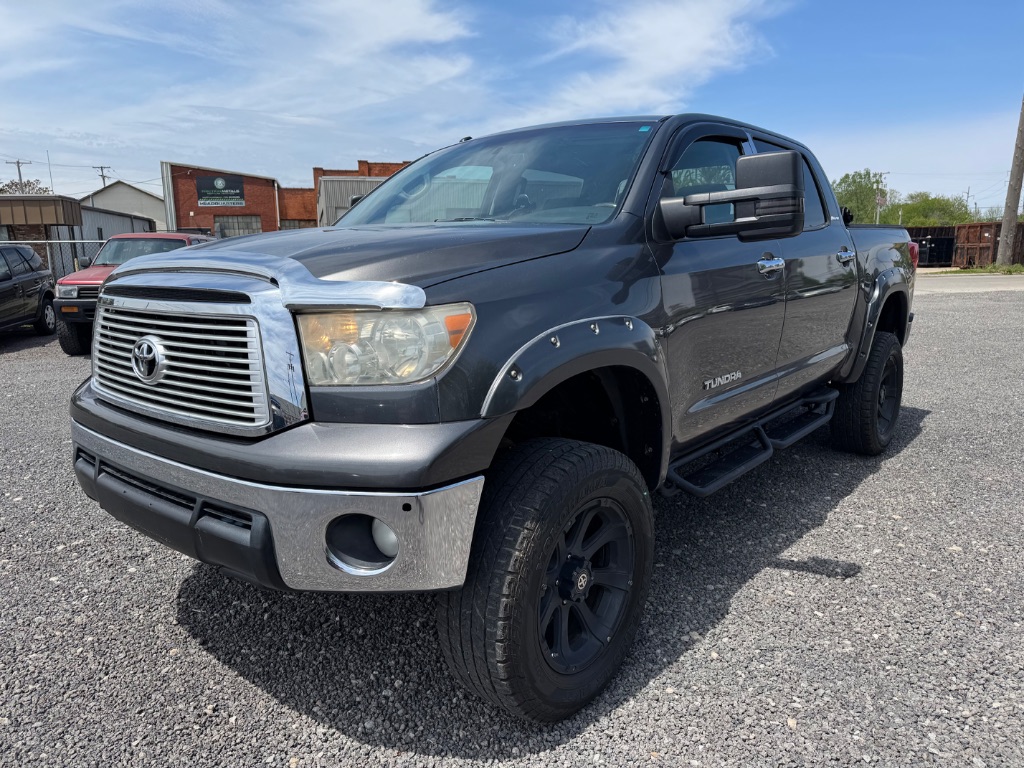 2012 Toyota Tundra 5.7 Auto 4WD FFV Limited Crew Max's photo